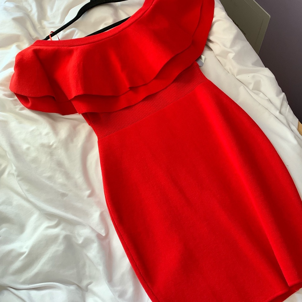 Gorgeous dress new with tags!